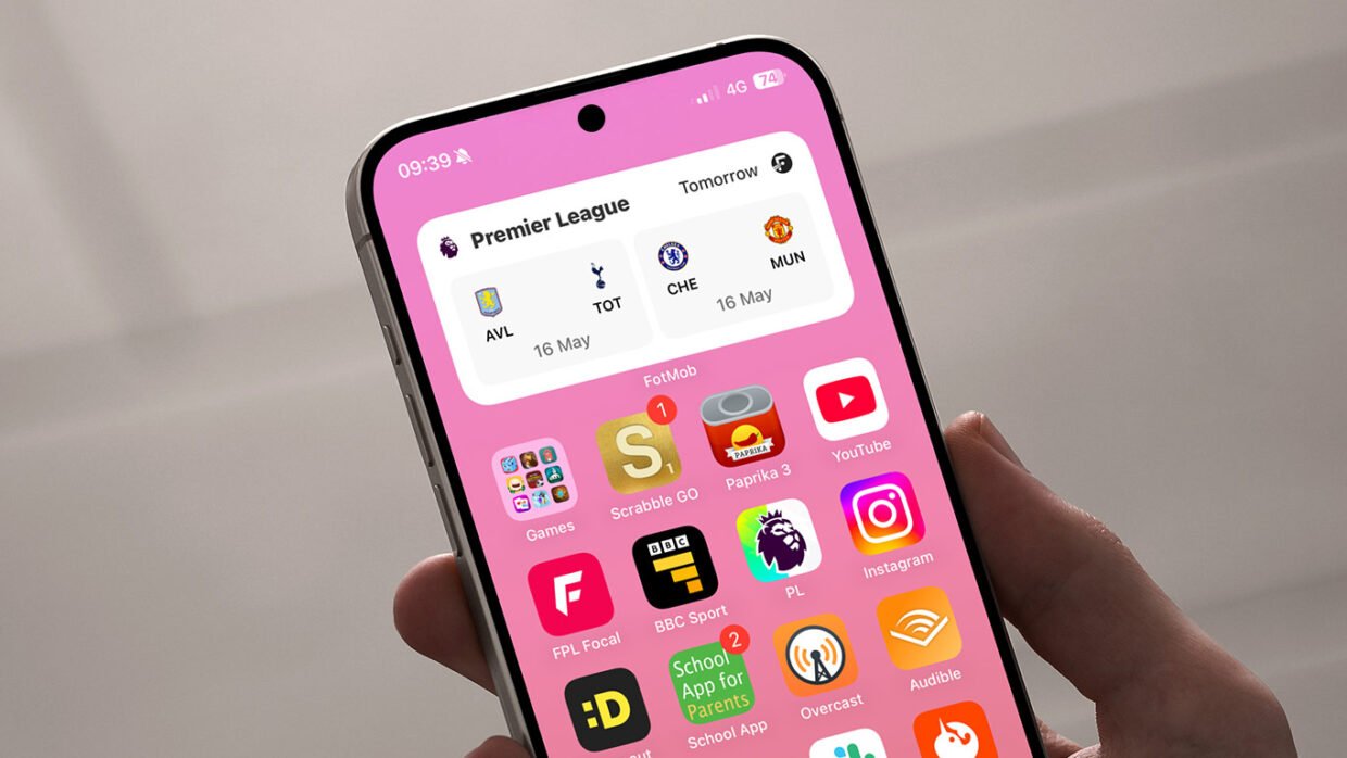 Iphone18 cutout mockup